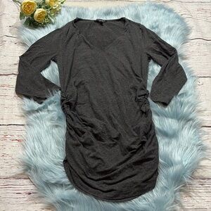Isabella Oliver Maternity Grey V Neck Quarter Sleeve Top sz 1
